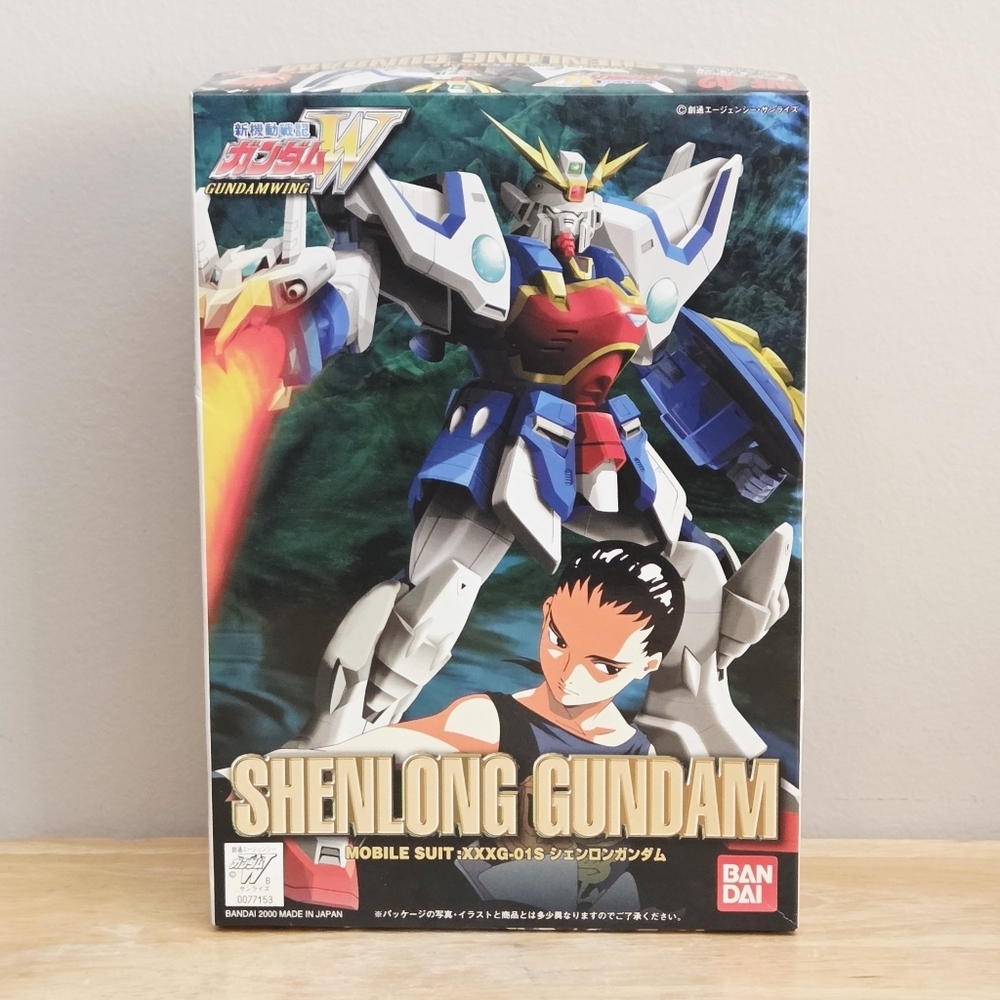 Vintage Gundam Wing Model Kit - WF-02 Shenlong - Chang Wufei - Bandai